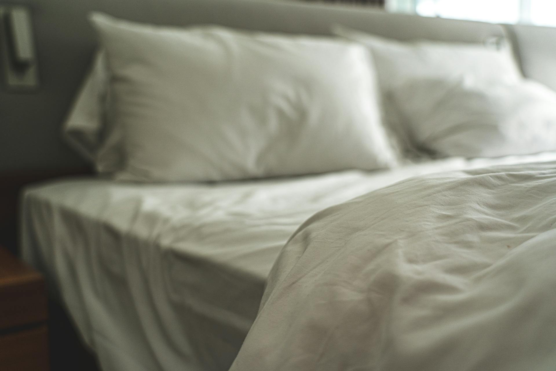 Draps taies d'oreiller blancs Chambre Élégante