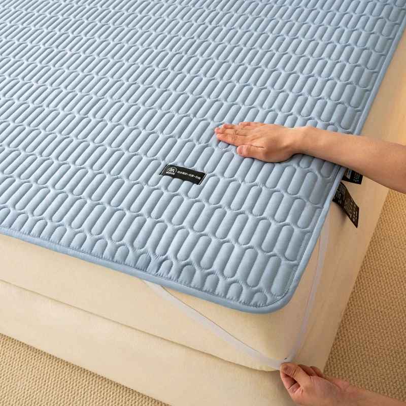 Protege matelas bleu impermeable et respirant
