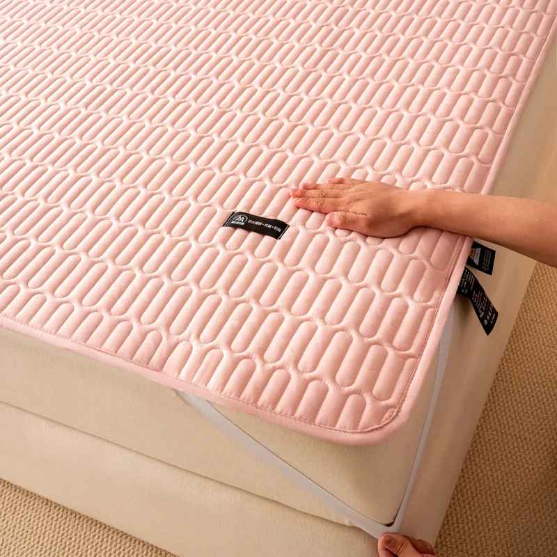 Protege matelas rose imperméable et respirant