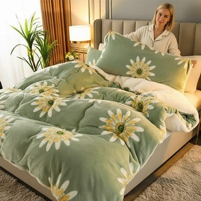 femme avec coussins-couverture premium cocooning 