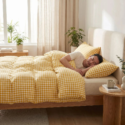 homme endormi sous housse de couette 220x240 jaune