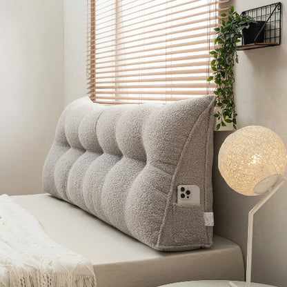 traversin triangulaire 180 gris perlé dans chambre